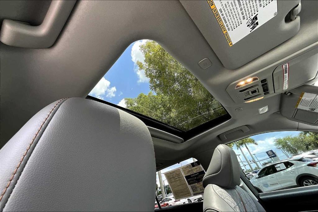 used 2023 Toyota Highlander Hybrid car, priced at $38,749