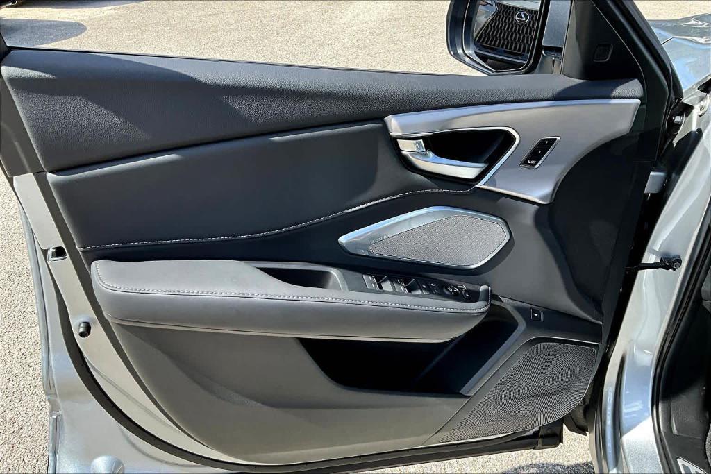 new 2025 Acura RDX car, priced at $48,650