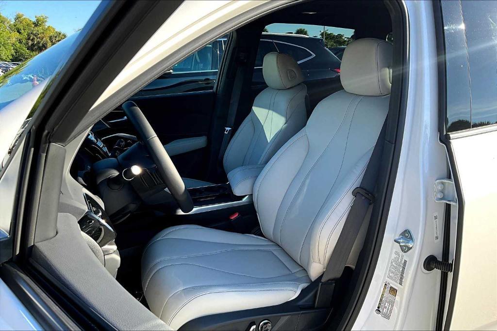 new 2025 Acura RDX car, priced at $46,650