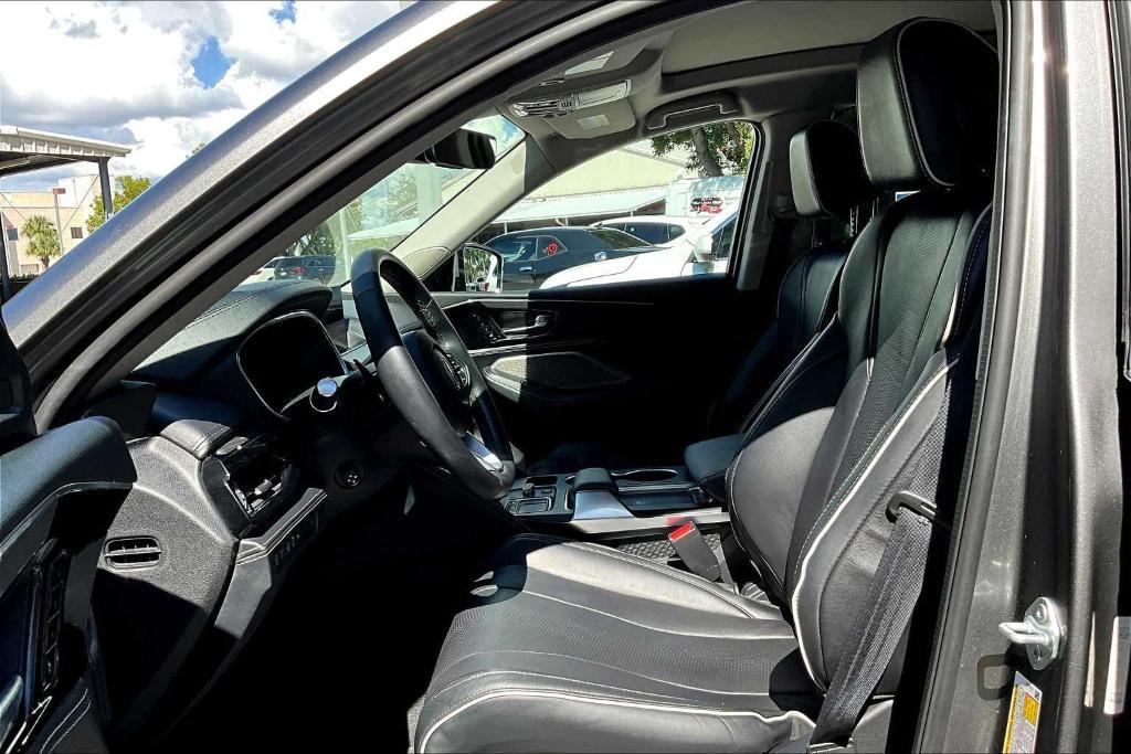 used 2023 Acura MDX car, priced at $44,488