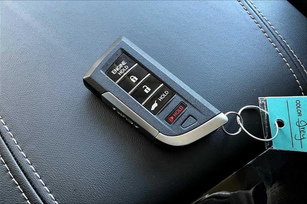 used 2023 Acura MDX car, priced at $44,488