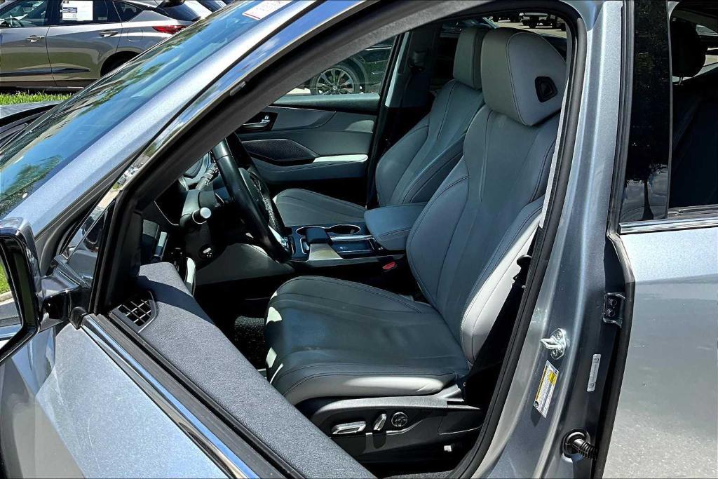 used 2023 Acura MDX car, priced at $38,887