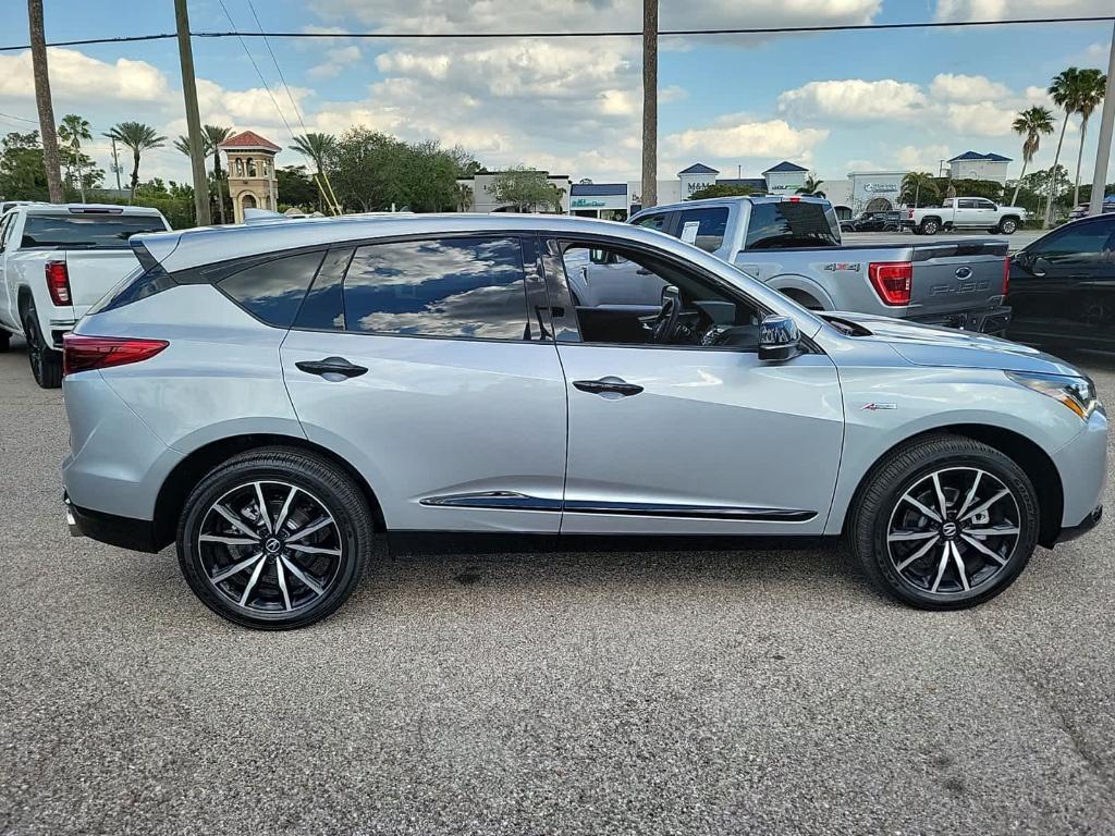 new 2025 Acura RDX car, priced at $55,800