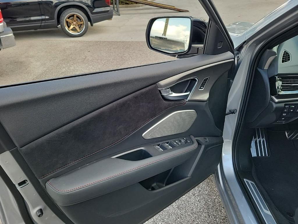 new 2025 Acura RDX car, priced at $55,800