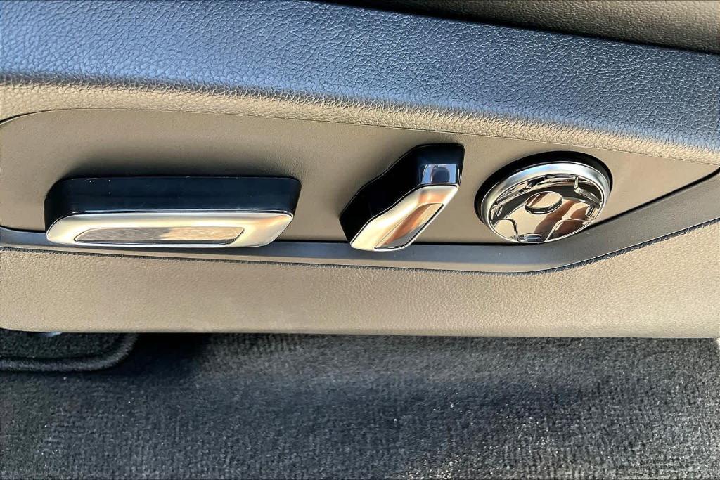 new 2026 Acura MDX car, priced at $61,602