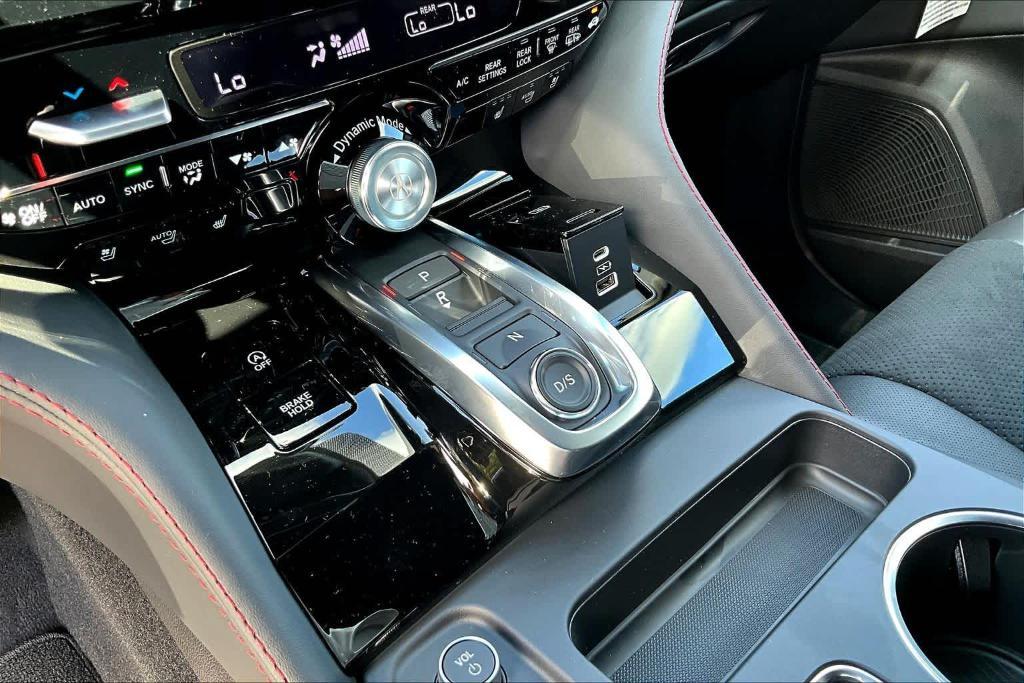 new 2026 Acura MDX car, priced at $61,602