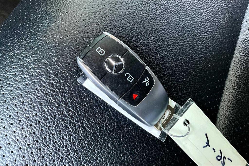 used 2021 Mercedes-Benz GLE 350 car, priced at $38,989