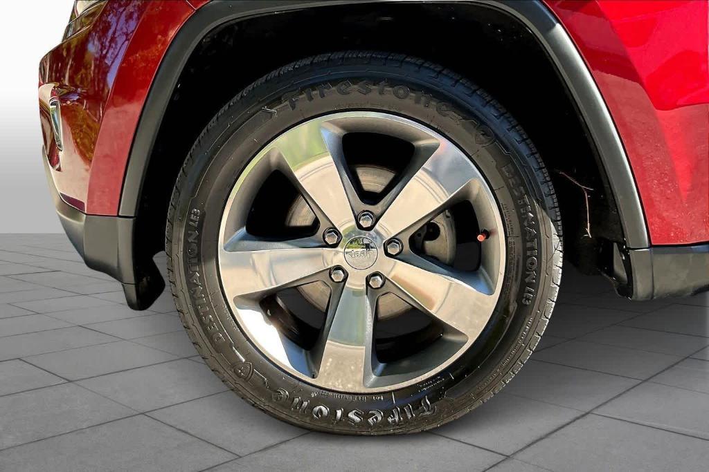 used 2015 Jeep Grand Cherokee car, priced at $12,888