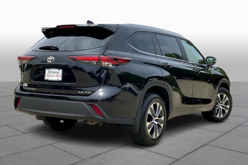 used 2024 Toyota Highlander car, priced at $36,891
