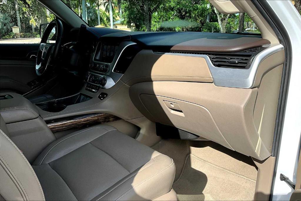 used 2019 GMC Yukon XL car, priced at $25,754