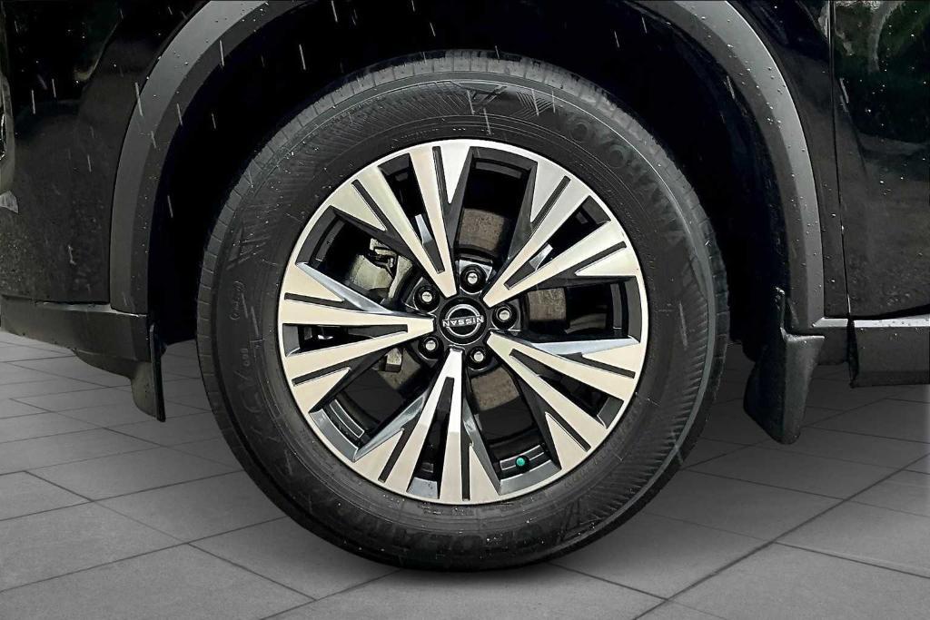 used 2023 Nissan Rogue car, priced at $22,950