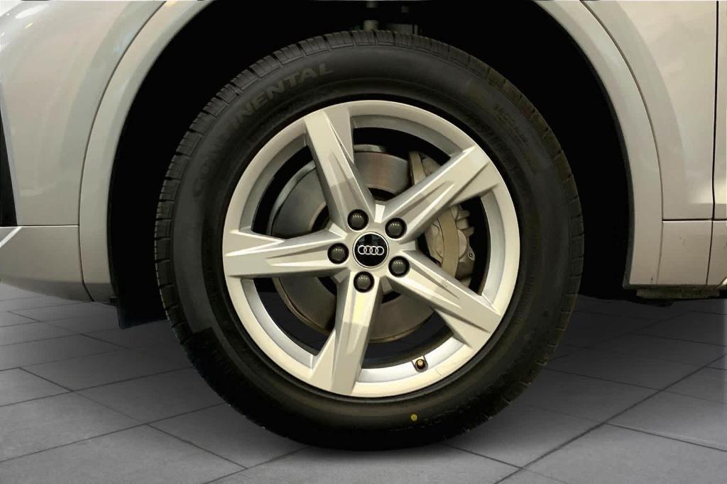 used 2023 Audi Q5 car, priced at $28,999
