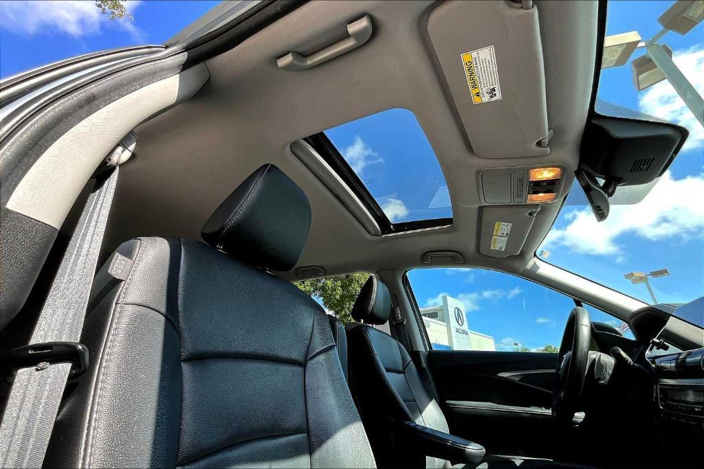 used 2022 Honda Pilot car, priced at $28,533