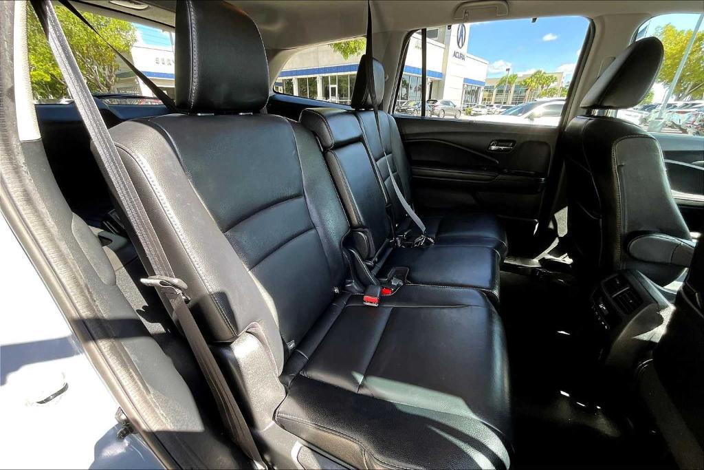 used 2022 Honda Pilot car, priced at $28,533
