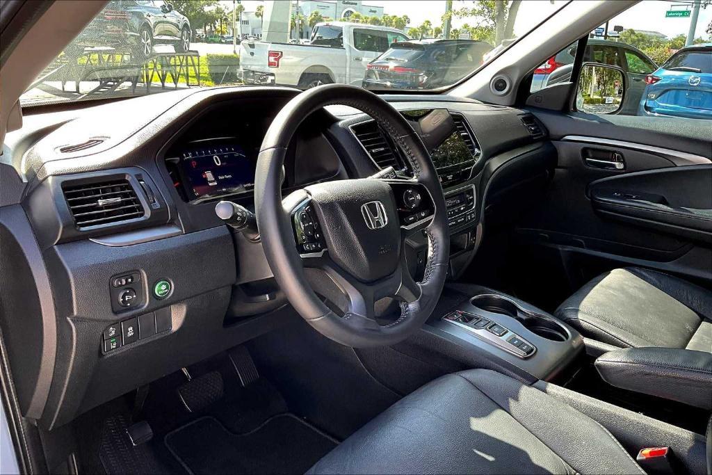 used 2022 Honda Pilot car, priced at $28,533