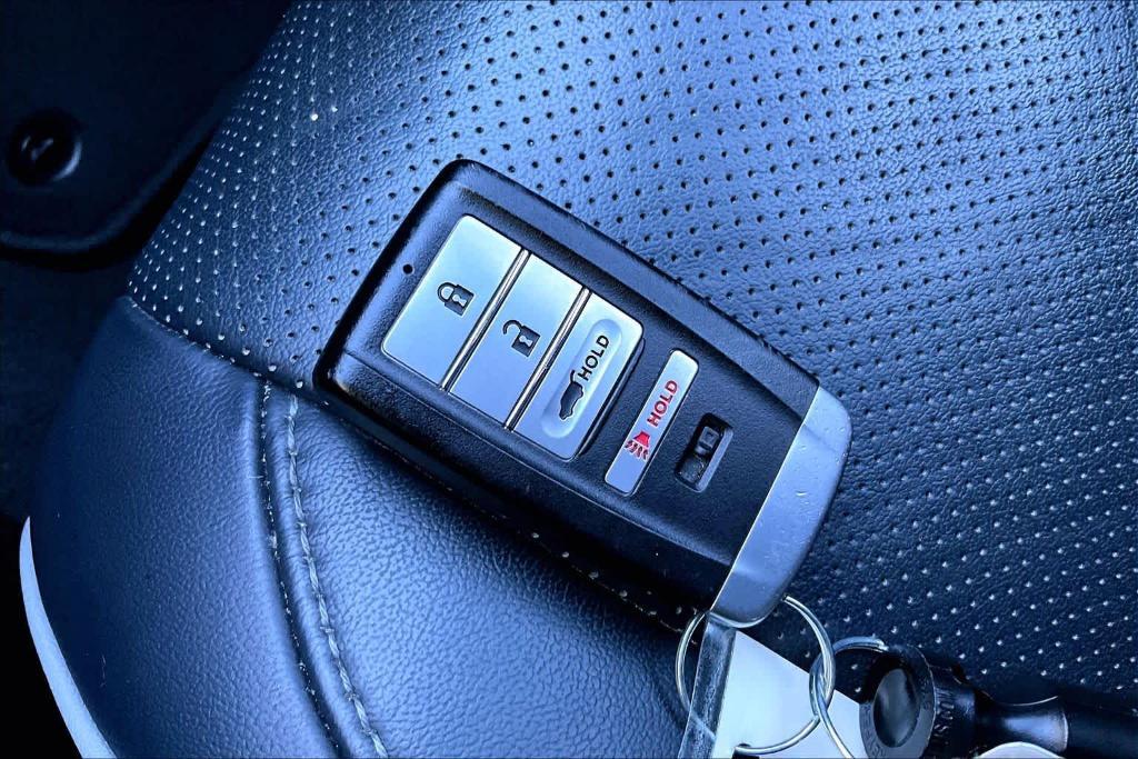 used 2020 Acura RDX car, priced at $27,950