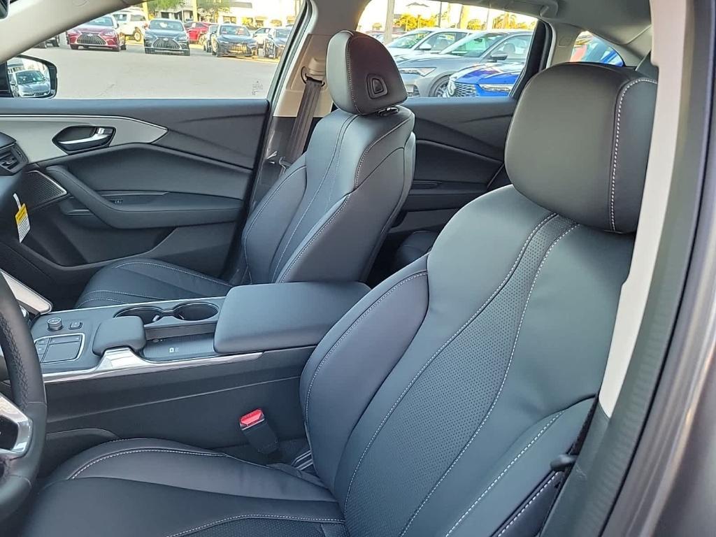 new 2025 Acura TLX car, priced at $47,195