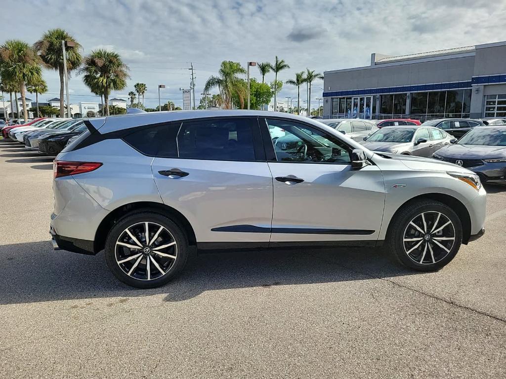 new 2025 Acura RDX car, priced at $55,800