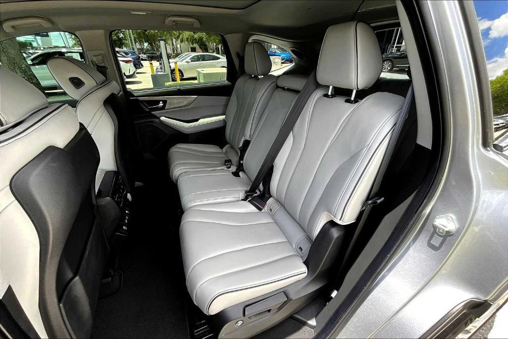 used 2024 Acura MDX car, priced at $51,859