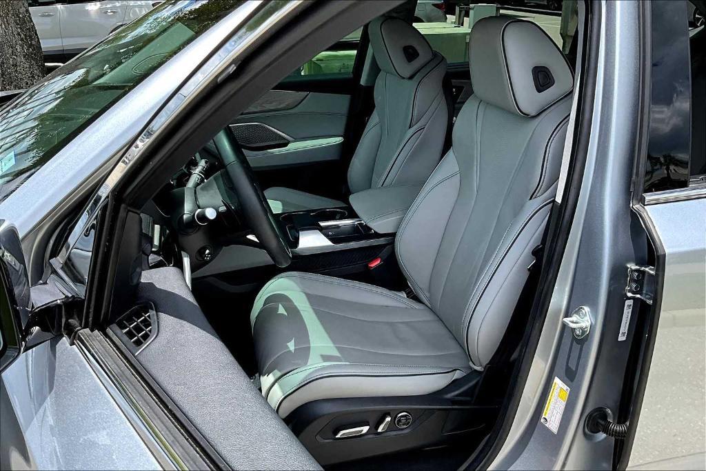 used 2024 Acura MDX car, priced at $51,859