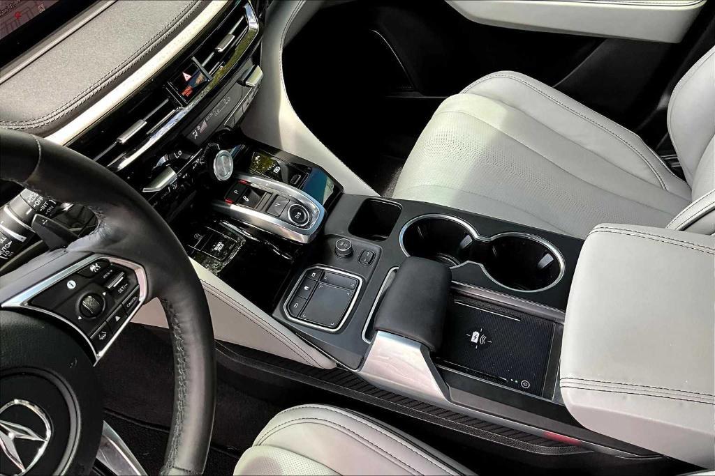 used 2024 Acura MDX car, priced at $51,859