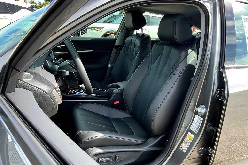 new 2025 Acura Integra car, priced at $34,095