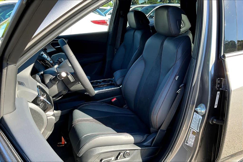 new 2025 Acura RDX car, priced at $52,250