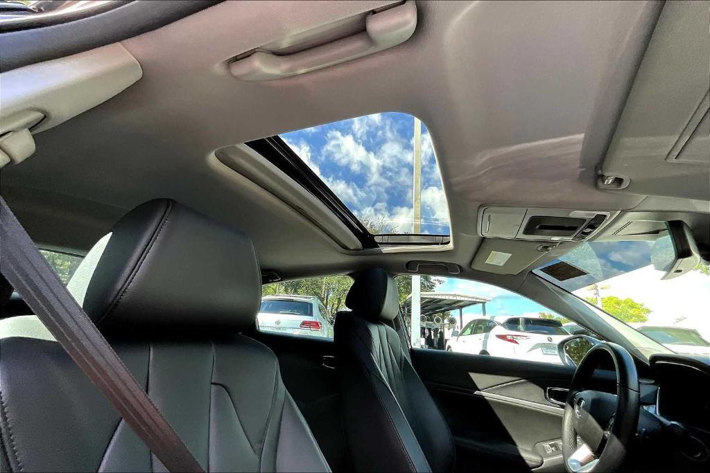 used 2025 Acura Integra car, priced at $27,950