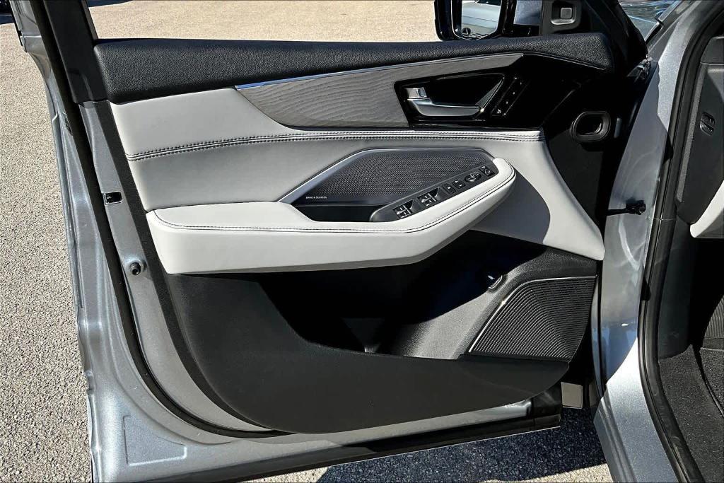 new 2026 Acura MDX car, priced at $69,290