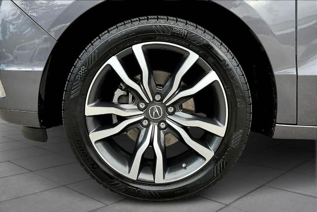 used 2020 Acura MDX car, priced at $27,950