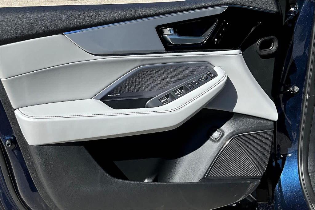 new 2026 Acura MDX car, priced at $58,752