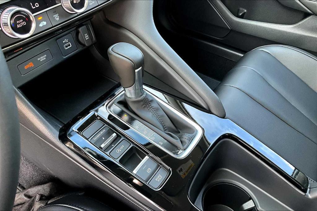 new 2025 Acura Integra car, priced at $34,095