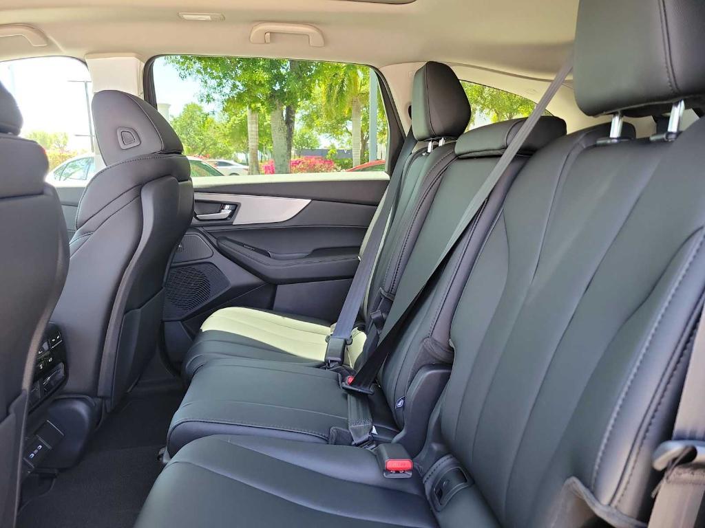 new 2025 Acura MDX car, priced at $53,150