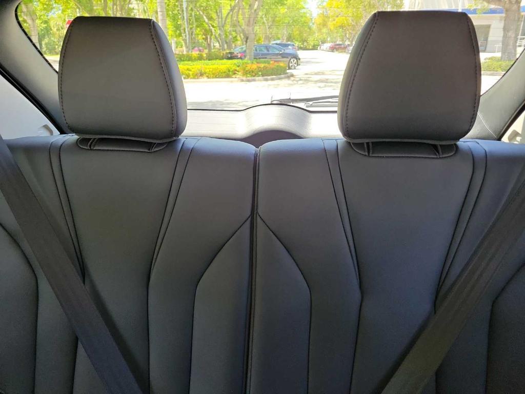 new 2025 Acura MDX car, priced at $53,150