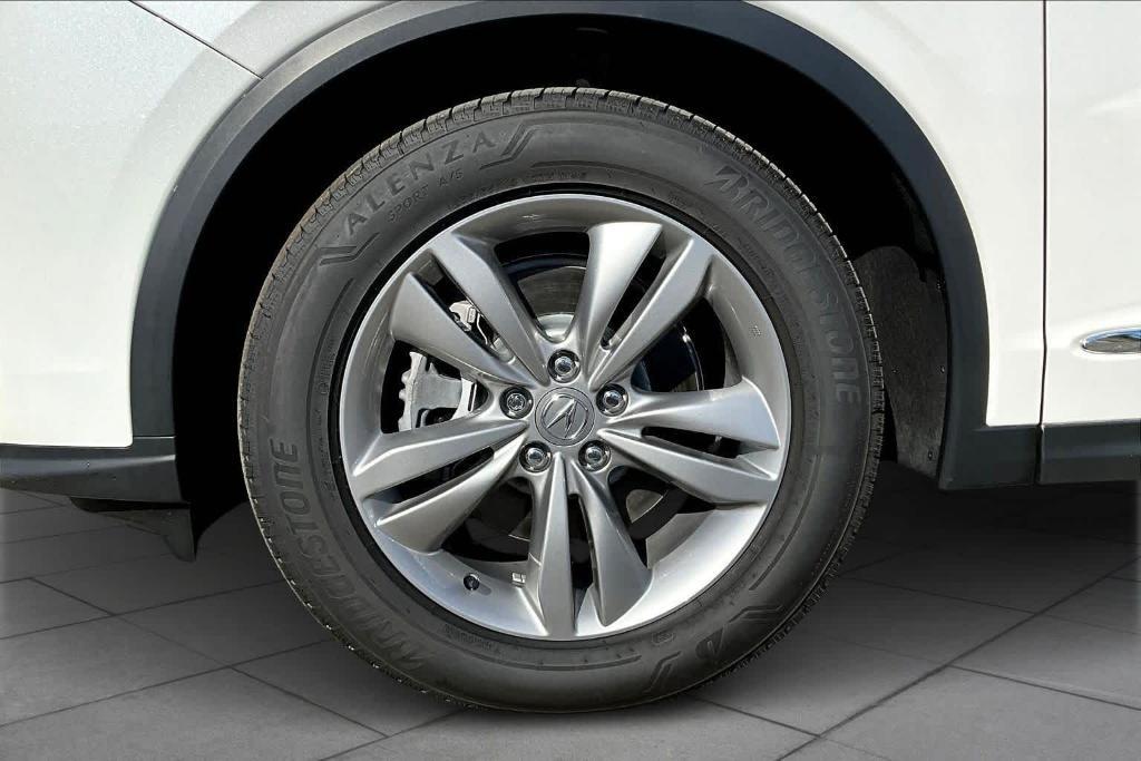 used 2025 Acura MDX car, priced at $50,950