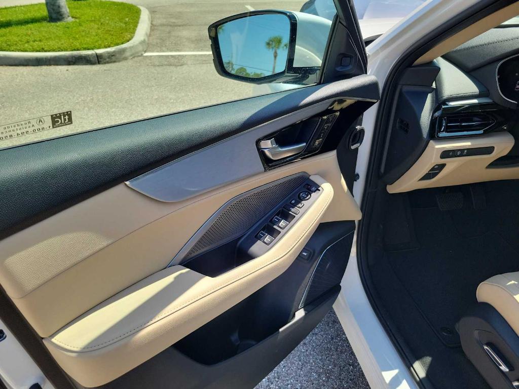 new 2025 Acura MDX car, priced at $55,350