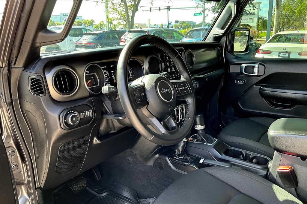 used 2021 Jeep Wrangler Unlimited car, priced at $27,342