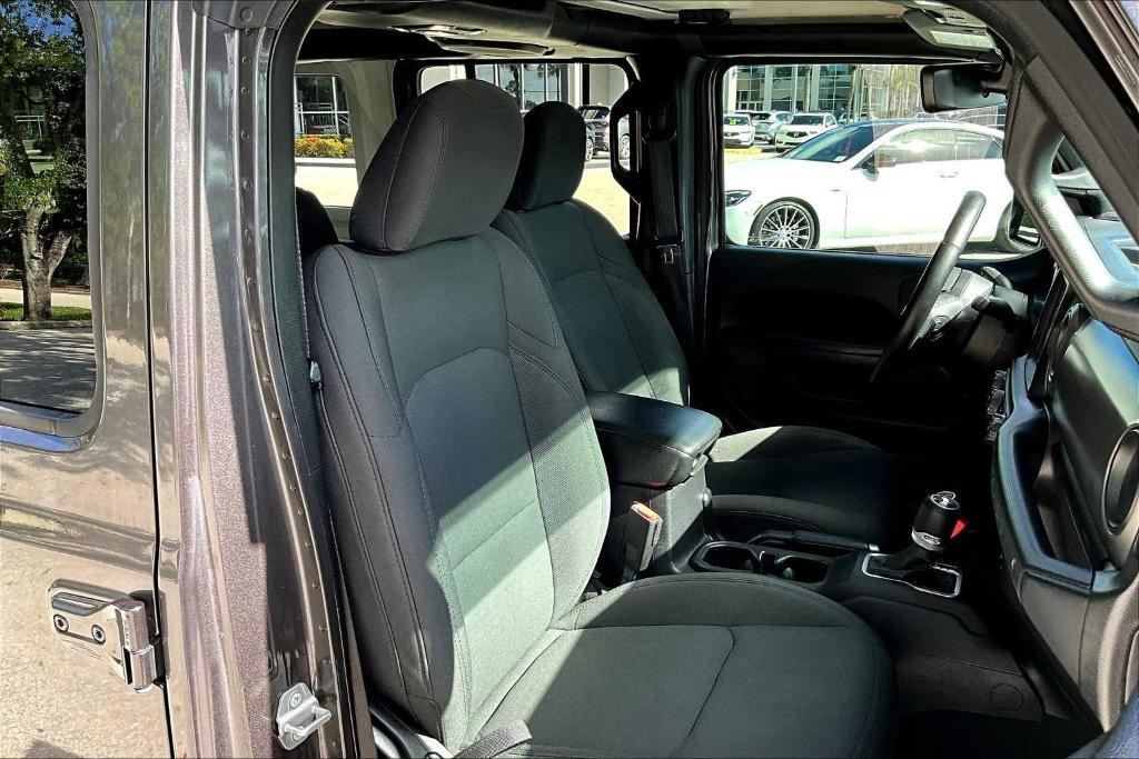 used 2021 Jeep Wrangler Unlimited car, priced at $27,342