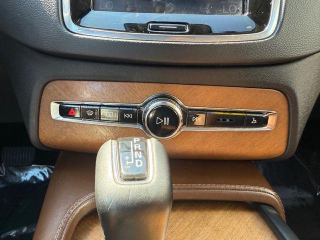 used 2019 Volvo XC90 car, priced at $22,788