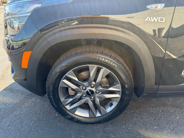 used 2023 Kia Seltos car, priced at $20,000