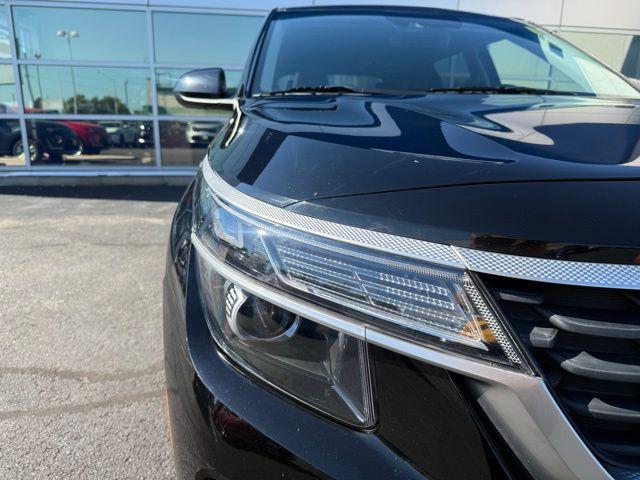 used 2023 Kia Seltos car, priced at $19,492