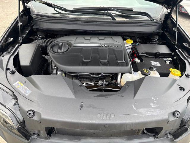 used 2022 Jeep Cherokee car, priced at $29,998