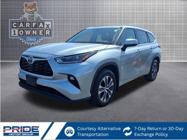 used 2021 Toyota Highlander car, priced at $34,764