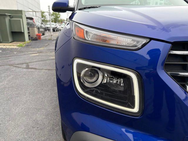 used 2022 Hyundai Venue car, priced at $19,149