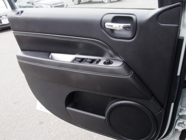 used 2015 Jeep Compass car, priced at $9,578