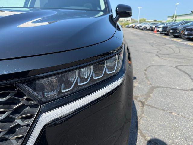 used 2022 Kia Sorento car, priced at $28,056