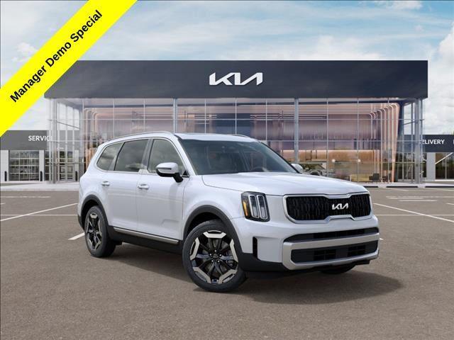 new 2025 Kia Telluride car, priced at $45,960