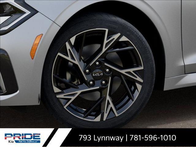 new 2025 Kia K5 car, priced at $33,260