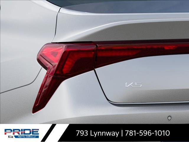 new 2025 Kia K5 car, priced at $33,075