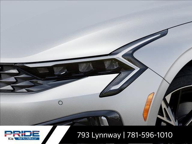 new 2025 Kia K5 car, priced at $33,075